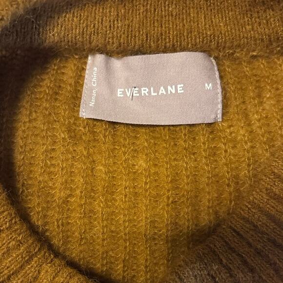 Everlane Alpaca Crew Sweater – Golden Brown medium - Picture 4 of 4
